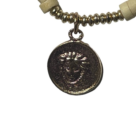 Chain and bead necklace with shells NWOT - Picture 4 of 6